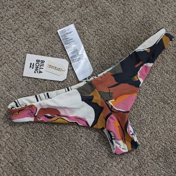 AMBER 3 Piece Reversible Billabong Day Drift - Hanky Tie Top x2 + Tanga Bikini - Picture 5 of 6